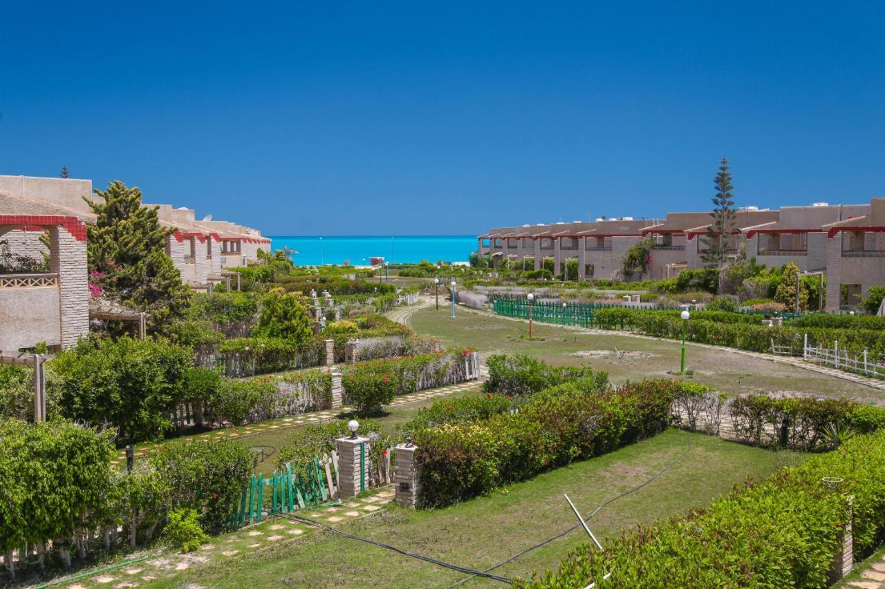 Villas Petro Beach El Alamein Exterior photo